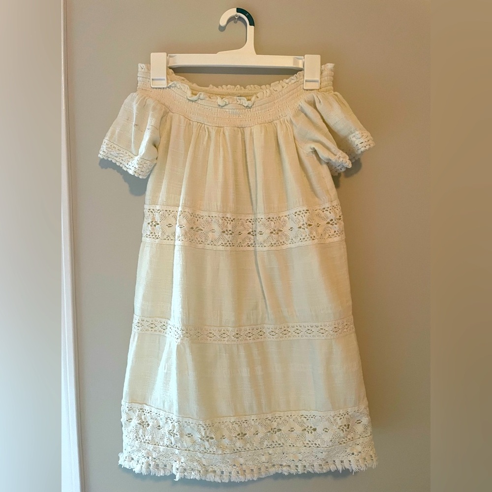 Off the shoulder, lace off white American eagle dress